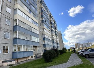 Продам 1-ком. квартиру, 41 м2, Красноярск, Молодёжный проспект, 27, жилой район Солнечный