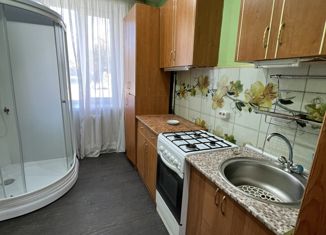 Продаю 2-ком. квартиру, 38.2 м2, Новосокольники, улица Бабахина, 22