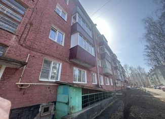 2-комнатная квартира на продажу, 42 м2, Глазов, улица Короленко, 29Б