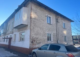 Продам 2-комнатную квартиру, 39.9 м2, Калачинск, Заводская улица, 24