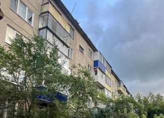 Продается 2-ком. квартира, 48 м2, Орск, Братская улица, 40