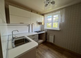 Продается двухкомнатная квартира, 43 м2, Екатеринбург, улица Металлургов, 22, улица Металлургов
