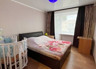 Продам 4-комнатную квартиру, 62 м2, Оренбург, проспект Победы, 111, Центральный район