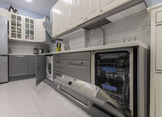 Продам двухкомнатную квартиру, 54.9 м2, Москва, Истринская улица, 8к3, Истринская улица