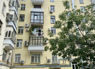 Сдам в аренду 2-ком. квартиру, 62 м2, Москва, Малая Грузинская улица, 29