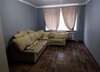 Продам трехкомнатную квартиру, 55 м2, Будённовск, 1-й микрорайон, 7