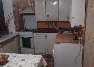 Сдам 2-ком. квартиру, 55 м2, село Перово, улица Ленина, 5