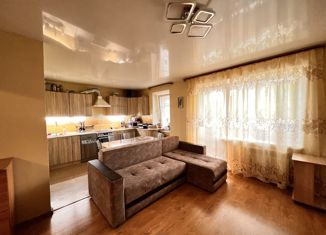 Продам четырехкомнатную квартиру, 73.5 м2, Находка, улица Дзержинского, 3А