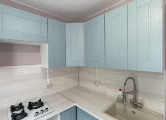 Продам 1-ком. квартиру, 35.5 м2, поселок Бугры, Клубный переулок, 5