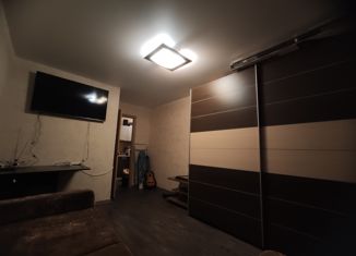 Продам 2-ком. квартиру, 37.4 м2, Самара, Киевская улица, 5, метро Московская