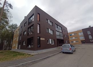 Продажа 2-ком. квартиры, 56.5 м2, Костомукша, улица Калевала, 24