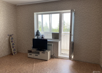 Сдаю в аренду 1-ком. квартиру, 40 м2, Пыть-Ях, 6-й микрорайон, 2