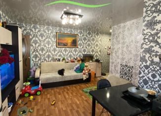Продажа трехкомнатной квартиры, 44.5 м2, Артём, Ангарская улица, 4