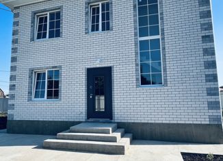 Продается дом, 140 м2, поселок Южный, Северная улица