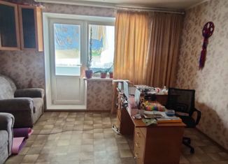 Продажа четырехкомнатной квартиры, 76 м2, Саяногорск, микрорайон Центральный, 18