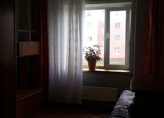 Продаю комнату, 16 м2, Шарыпово, микрорайон Пионерный, 27/2