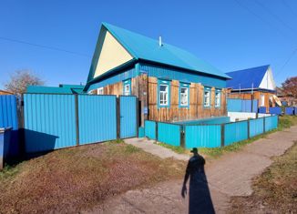 Продаю дом, 80 м2, поселок городского типа Курагино, Комсомольская улица, 65