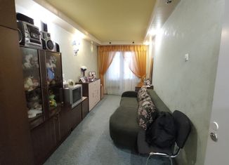 Продаю трехкомнатную квартиру, 62.5 м2, Мурманская область, улица Гаджиева, 9