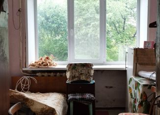 Продам комнату, 11.2 м2, Учалы, улица Кирова, 4А