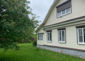 Продаю дом, 161.9 м2, посёлок городского типа Изоплит, Центральная улица, 20