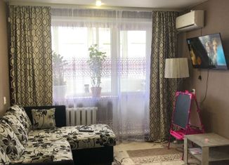 Продаю четырехкомнатную квартиру, 58.2 м2, Выкса, микрорайон Гоголя, 21