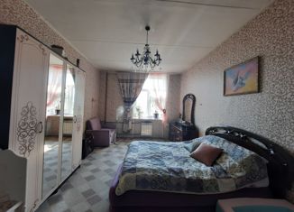 Продаю 2-ком. квартиру, 57 м2, Москва, улица Свободы, 13/2, метро Тушинская