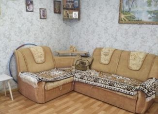 Продается двухкомнатная квартира, 44.1 м2, поселок Рудничный, улица Соломенникова, 7