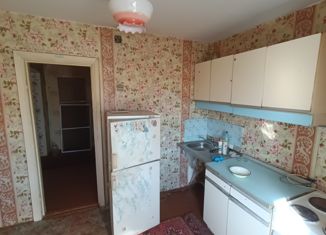 Продажа 2-ком. квартиры, 48.2 м2, Осинники, улица Ленина, 70