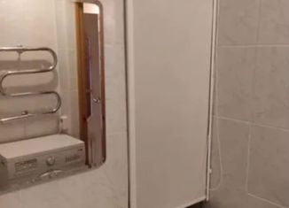 Продам 2-ком. квартиру, 43 м2, Учалы, улица Ленина, 11