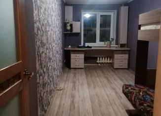 Продается трехкомнатная квартира, 74.8 м2, Кольчугино, улица Максимова, 15