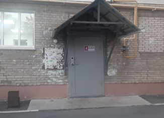 Продается двухкомнатная квартира, 42 м2, Курган, Пролетарская улица, 46
