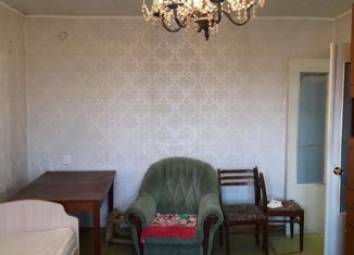 Продаю 2-ком. квартиру, 51.8 м2, Ишимбай, улица Губкина, 17