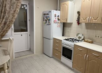 Продаю 1-комнатную квартиру, 35.3 м2, деревня Батино, улица Сергея Есенина, 2