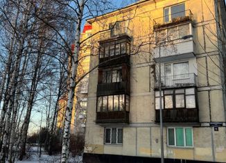 Продается 1-комнатная квартира, 31.7 м2, Санкт-Петербург, Краснопутиловская улица, 62, метро Московская