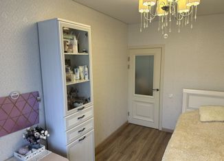 Продаю двухкомнатную квартиру, 72 м2, Котлас, проспект Мира, 7