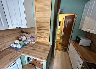 Продам 1-ком. квартиру, 39 м2, Тверь, посёлок Лоцманенко, 12