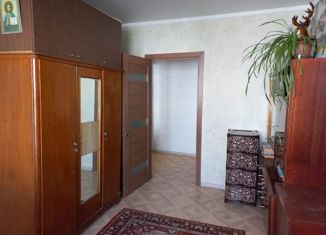 Продаю двухкомнатную квартиру, 52 м2, Старый Оскол, микрорайон Ольминского, 8