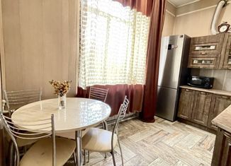 2-комнатная квартира на продажу, 64.9 м2, Белово, улица Люксембург, 34А