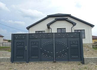 Продается дом, 118 м2, Карачаевск, площадь Канамата Боташева