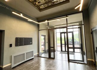 2-комнатная квартира в аренду, 83 м2, Чебоксары, улица И.П. Прокопьева, 7