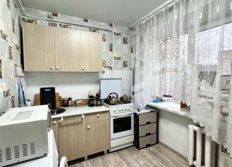 Продам 1-комнатную квартиру, 31.7 м2, посёлок Ува, улица 40 лет Победы, 42
