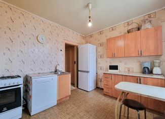 Продам 4-комнатную квартиру, 88.5 м2, посёлок Металлострой, Школьная улица, 9