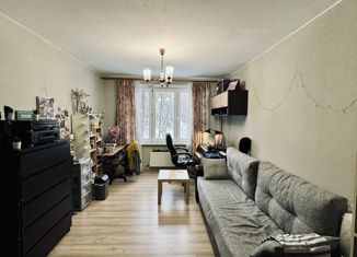 Продам 2-комнатную квартиру, 45.2 м2, Москва, улица Генерала Антонова, 5к3, улица Генерала Антонова