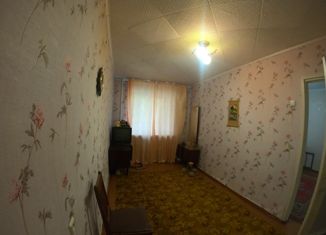 Продам 3-комнатную квартиру, 59.5 м2, поселок Ильичёво, Весенняя улица, 4