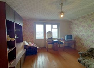 Продаю 2-ком. квартиру, 28.5 м2, Минусинск, Абаканская улица, 55