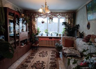 Двухкомнатная квартира на продажу, 48.7 м2, Кудымкар, улица Володарского, 25