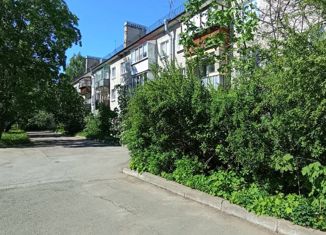Продам двухкомнатную квартиру, 42 м2, Павловск, Пионерская улица, 4