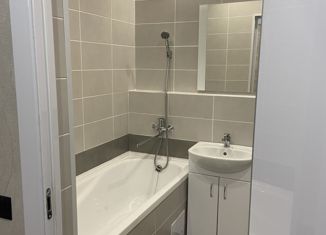 Продам однокомнатную квартиру, 32 м2, Оренбург, Уральская улица, 2/22, ЖК Дубки