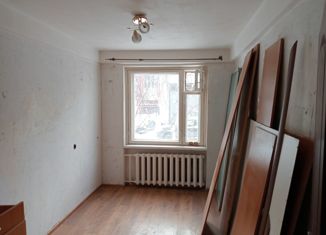 Продаю комнату, 55 м2, Санкт-Петербург, проспект Авиаконструкторов, 3к2, метро Комендантский проспект