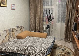Продаю 1-комнатную квартиру, 34 м2, Новгородская область, улица Коровникова, 4